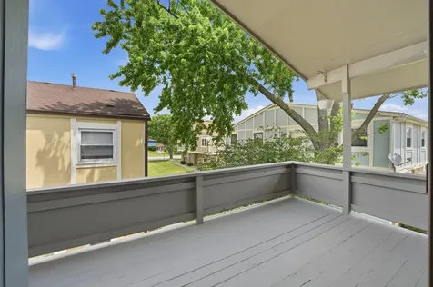 20125 Woodale Street Lynwood IL 60411