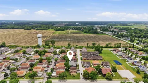 20125 Woodale Street Lynwood IL 60411