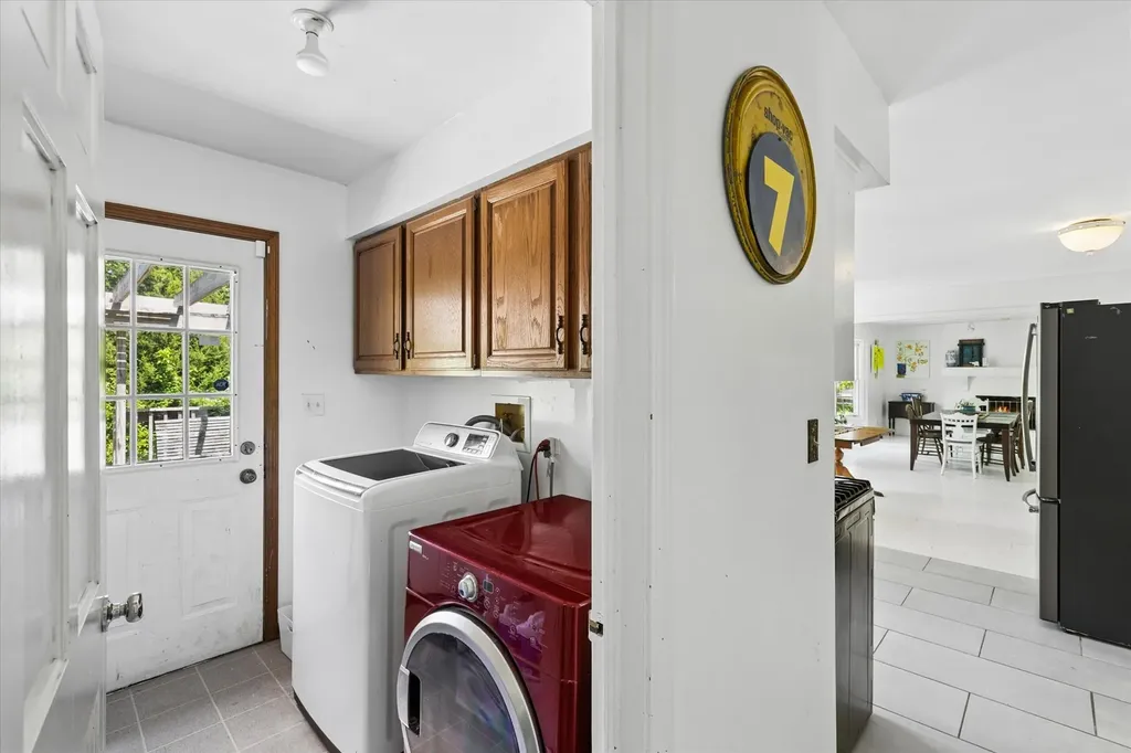 1218 Johnson Drive Naperville IL 60540