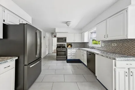 1218 Johnson Drive Naperville IL 60540