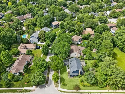 1218 Johnson Drive Naperville IL 60540