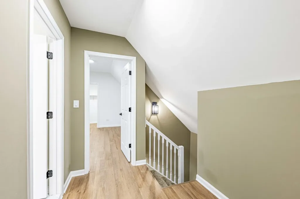 117 East 104th Place Chicago IL 60628