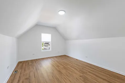 117 East 104th Place Chicago IL 60628