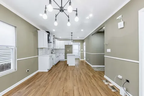 117 East 104th Place Chicago IL 60628