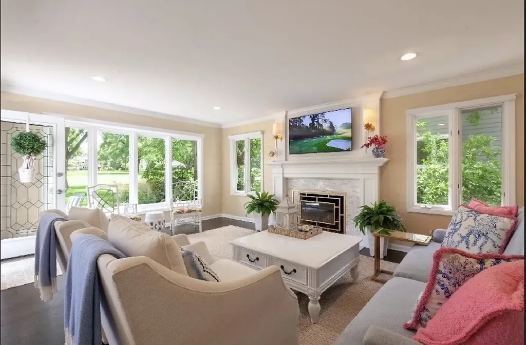 1010 Thunderbird Lane Naperville IL 60563