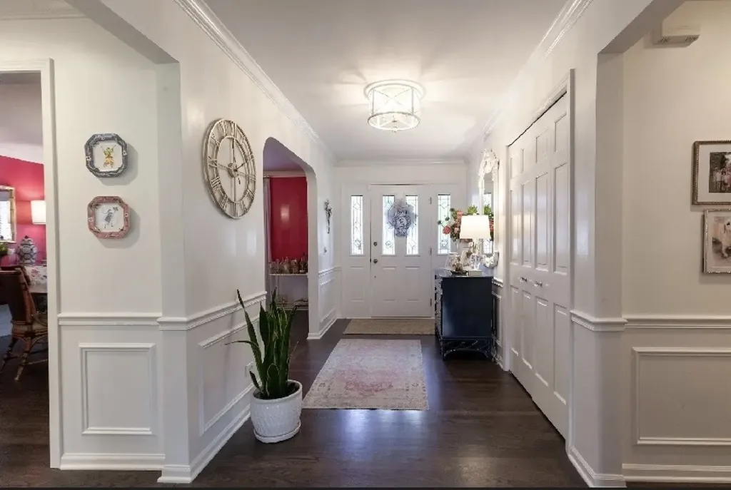 1010 Thunderbird Lane Naperville IL 60563