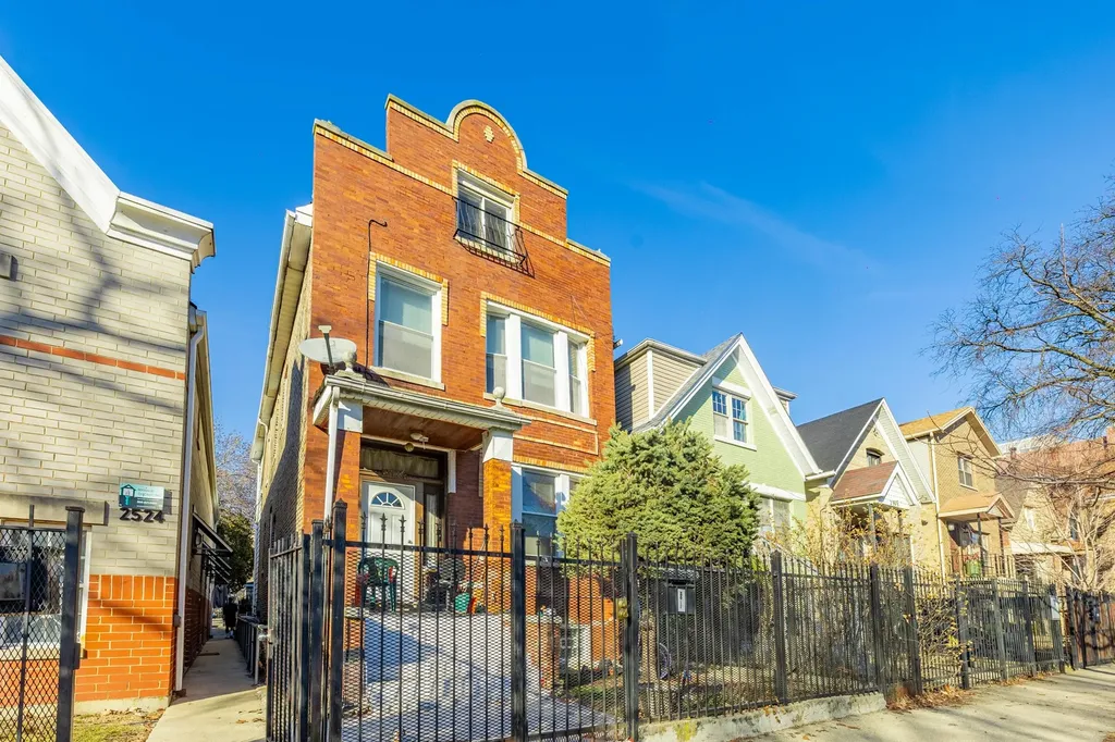 2522 West Haddon Avenue Chicago IL 60622