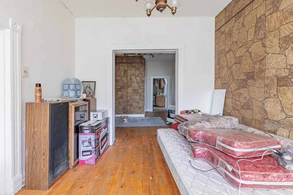 2522 West Haddon Avenue Chicago IL 60622