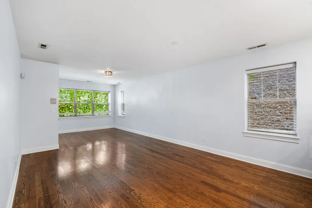 2909 West Fulton Street Chicago IL 60612