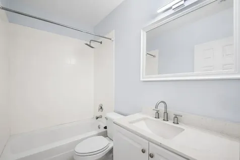 2909 West Fulton Street Chicago IL 60612