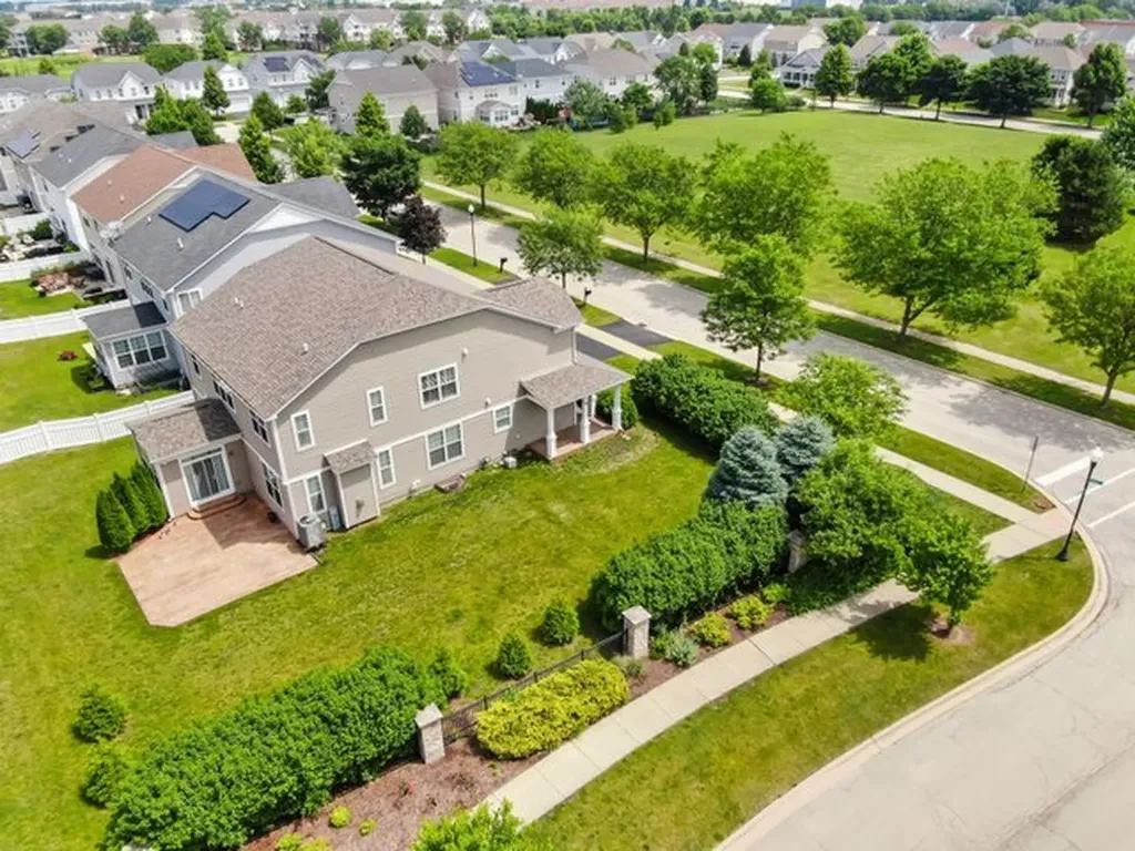14924 South Case Street Plainfield IL 60544