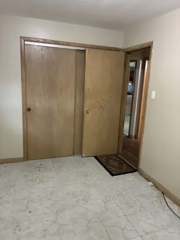 4721 West 78th Street Chicago IL 60652