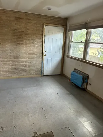 4721 West 78th Street Chicago IL 60652