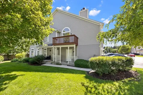 264 Nautical Way Elgin IL 60123