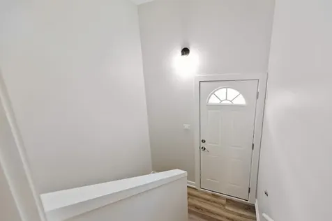 4933 North Keeler Avenue Chicago IL 60630