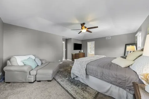 501 Graywood Drive Lombard IL 60148