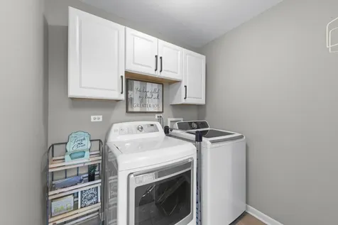 501 Graywood Drive Lombard IL 60148