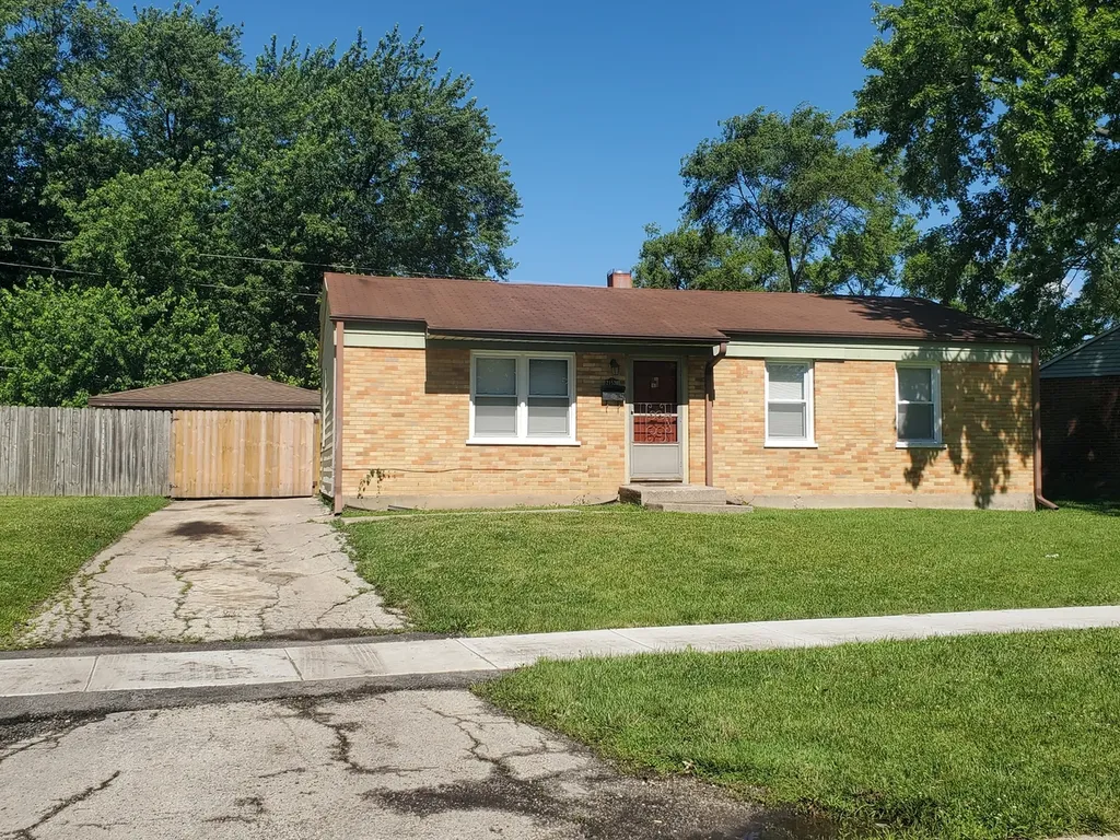 21538 Gailine Avenue Sauk Village IL 60411