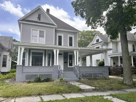 105 West Wilson Street Streator IL 61364