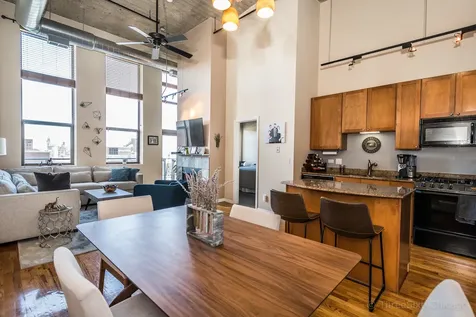 758 North Larrabee Street Chicago IL 60654
