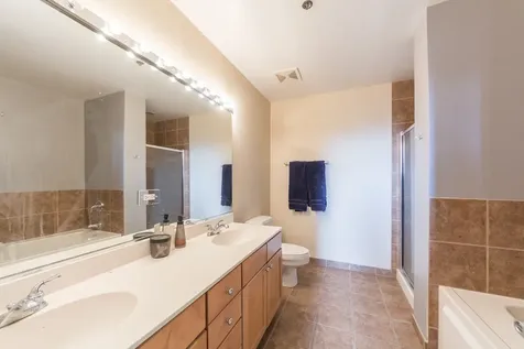 758 North Larrabee Street Chicago IL 60654