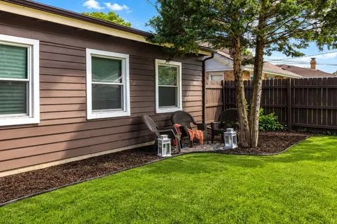 730 East 156th Street South Holland IL 60473