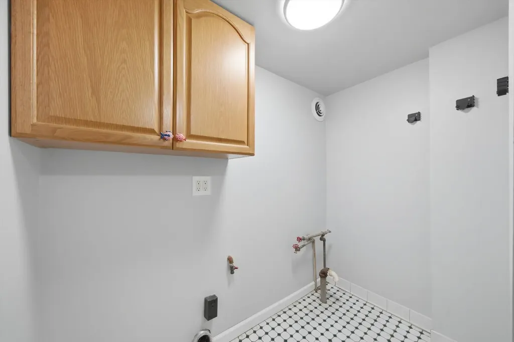 2642 South Sacramento Avenue Chicago IL 60623