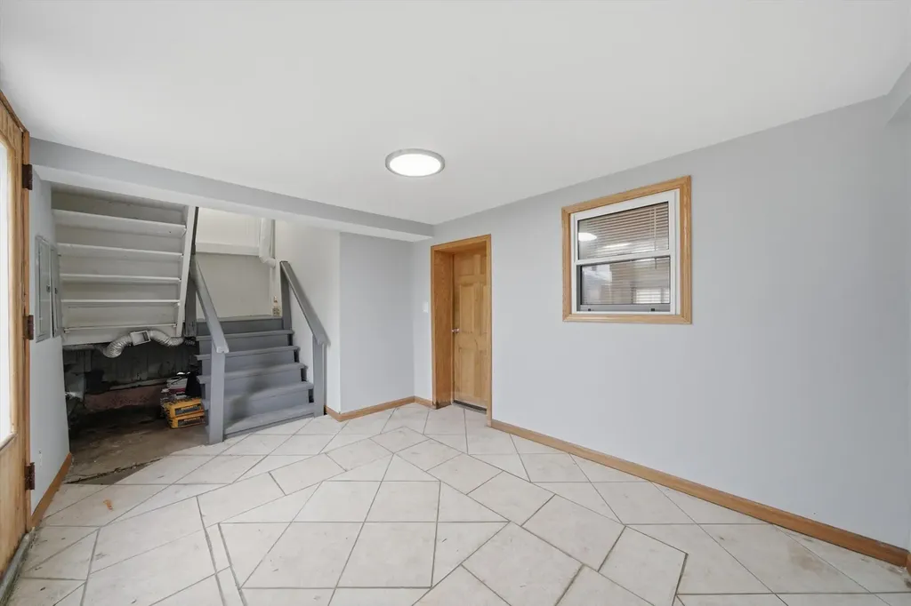 2642 South Sacramento Avenue Chicago IL 60623