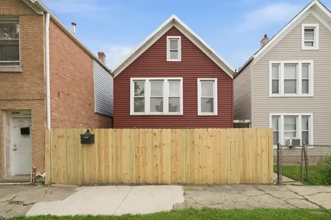 2642 South Sacramento Avenue Chicago IL 60623
