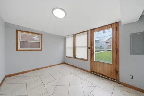 2642 South Sacramento Avenue Chicago IL 60623