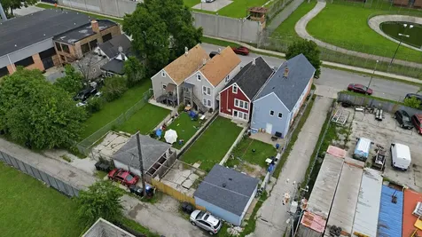 2642 South Sacramento Avenue Chicago IL 60623