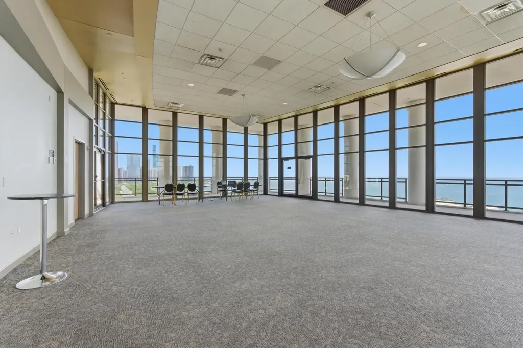 233 East 13th Street Chicago IL 60605