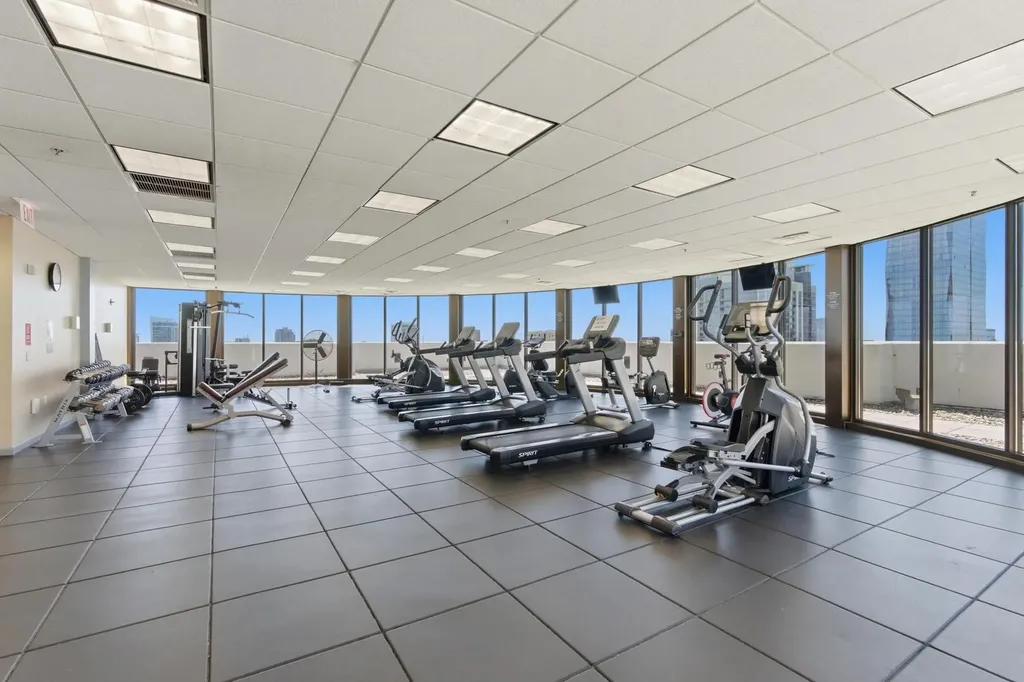 233 East 13th Street Chicago IL 60605