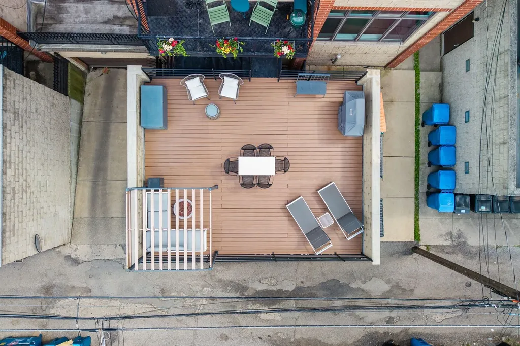 1740 West Belmont Avenue Chicago IL 60657