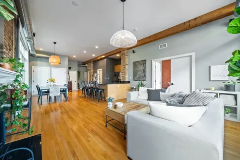 1740 West Belmont Avenue Chicago IL 60657