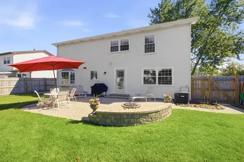 1265 Diane Lane Elk Grove Village IL 60007