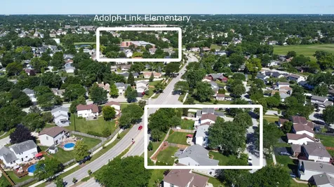 1265 Diane Lane Elk Grove Village IL 60007