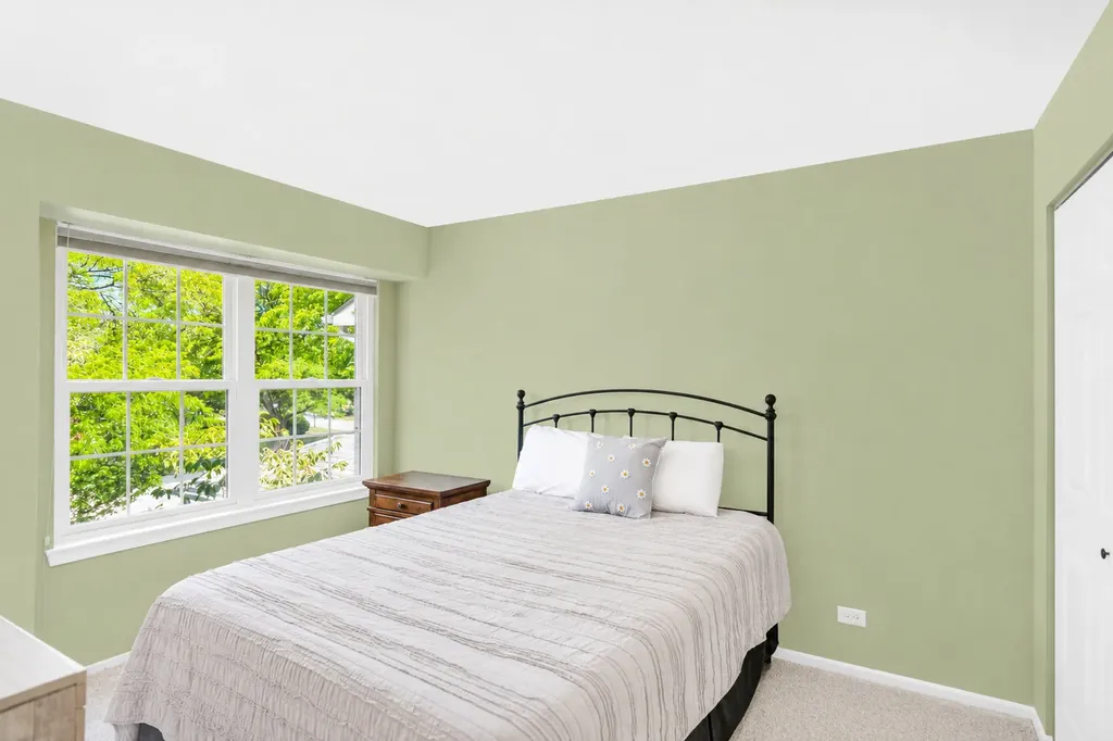 30W015 Spruce Court Warrenville IL 60555