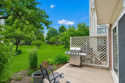 30W015 Spruce Court Warrenville IL 60555