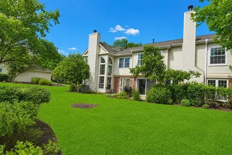 30W015 Spruce Court Warrenville IL 60555