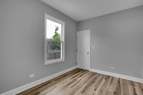 6233 South Claremont Avenue Chicago IL 60636