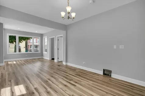 6233 South Claremont Avenue Chicago IL 60636