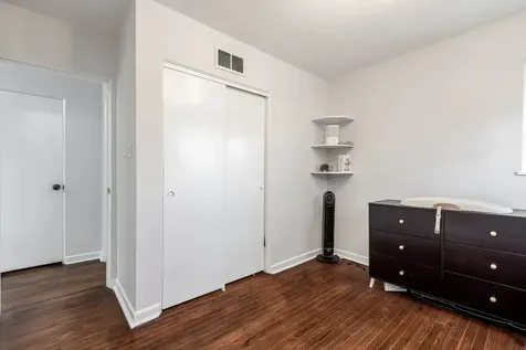 5823 Emerson Street Morton Grove IL 60053