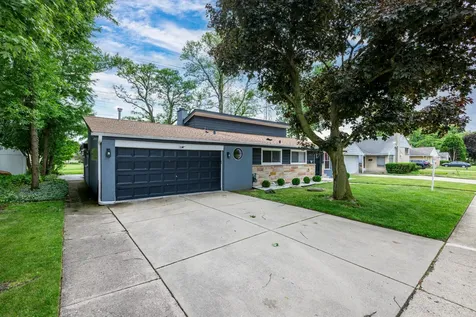 5823 Emerson Street Morton Grove IL 60053