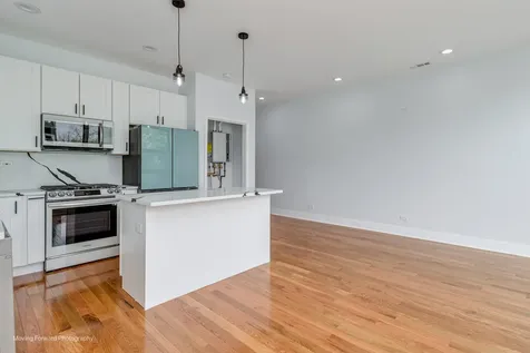 437 East 48th Street Chicago IL 60615