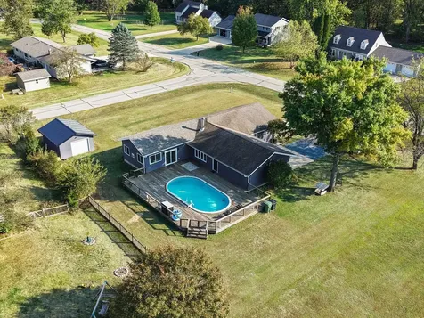 750 Forest Park Drive Dixon IL 61021