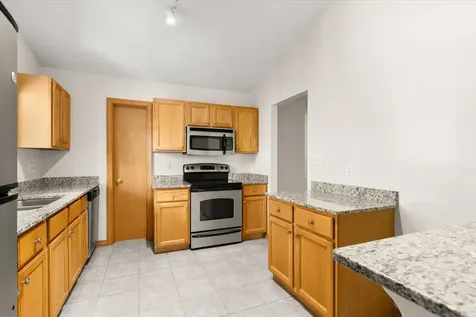 2427 Reynolds Manor Drive Ottawa IL 61350