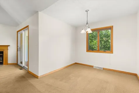 2427 Reynolds Manor Drive Ottawa IL 61350