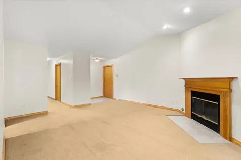 2427 Reynolds Manor Drive Ottawa IL 61350