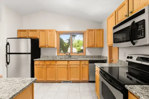 2427 Reynolds Manor Drive Ottawa IL 61350